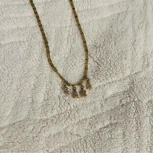 Gold “Sara” short necklace
